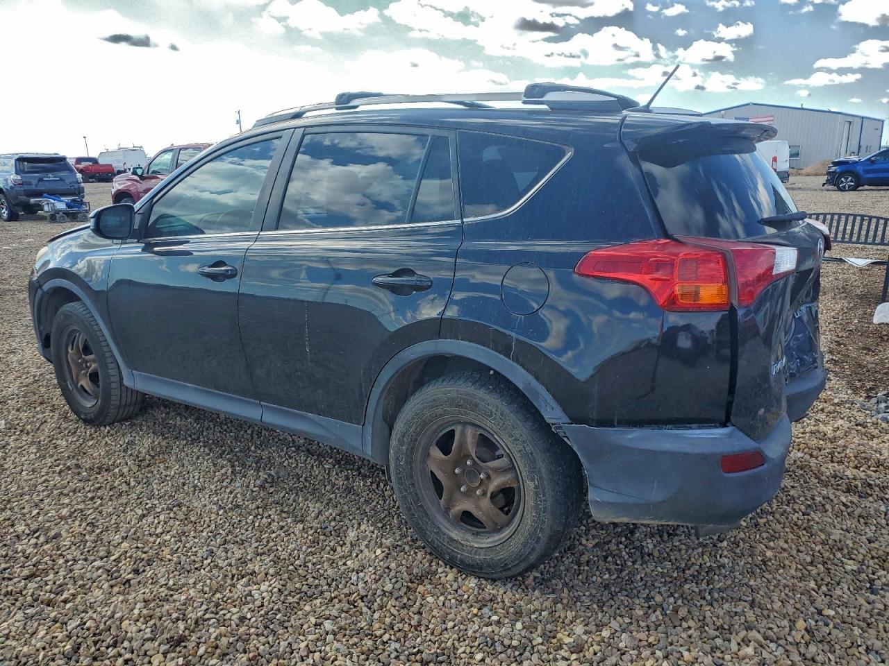 2015 TOYOTA RAV4