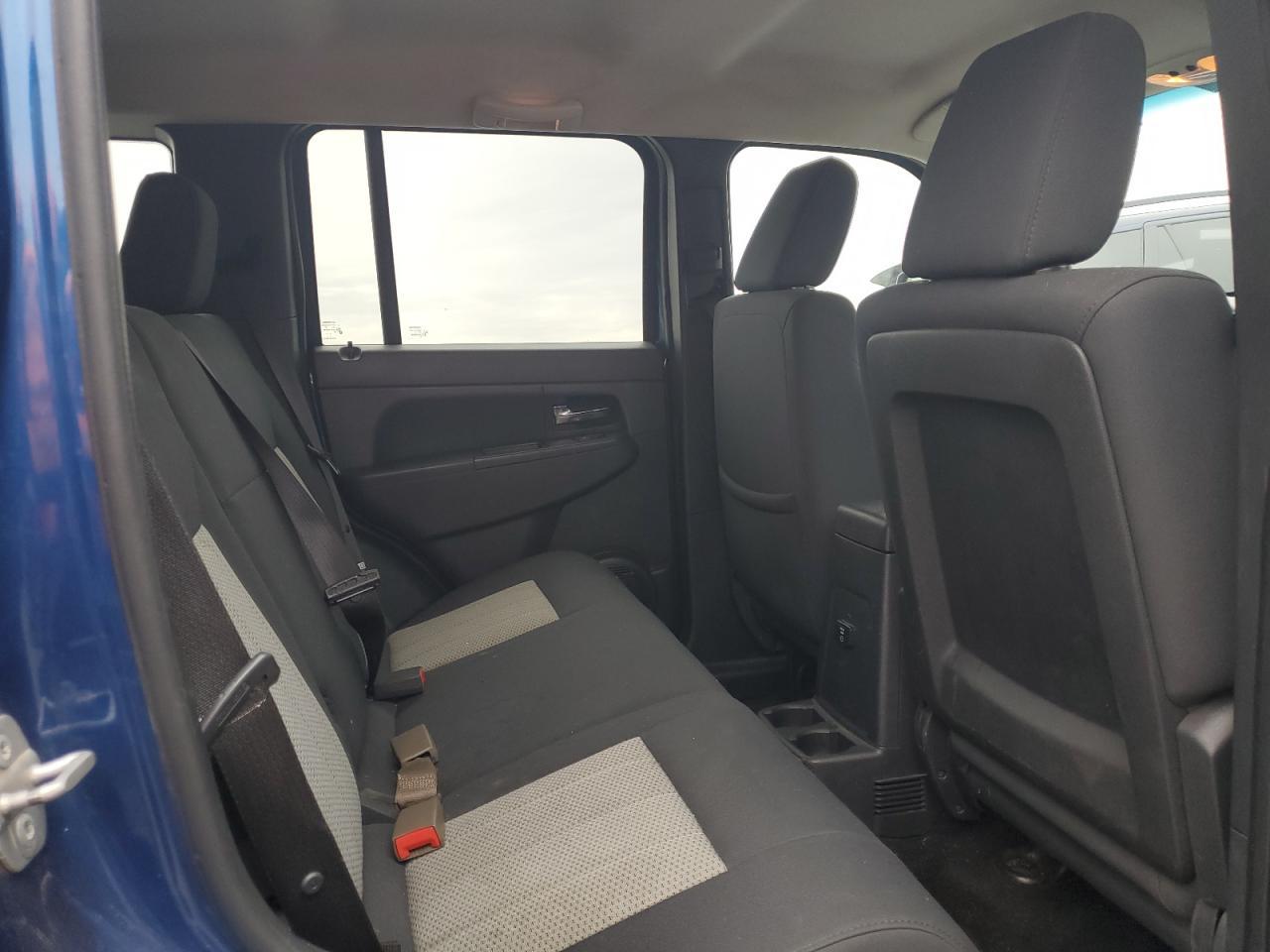 2009 JEEP Liberty