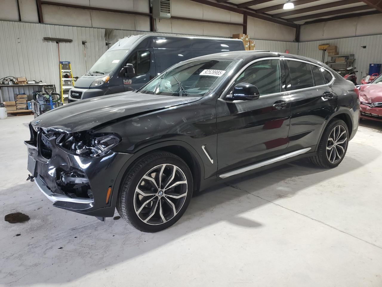 2021 BMW X4