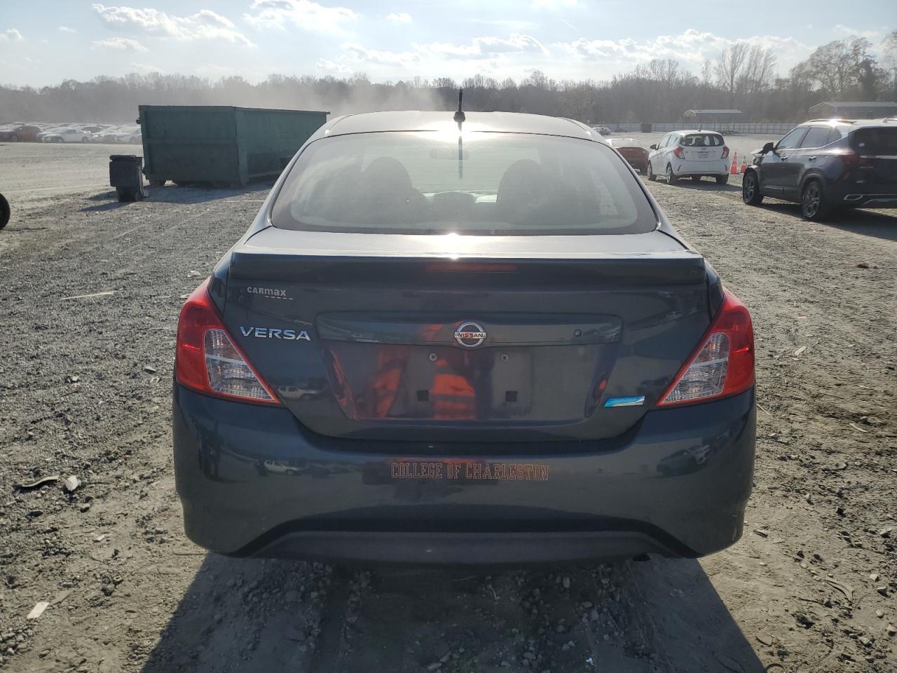 2015 NISSAN VERSA