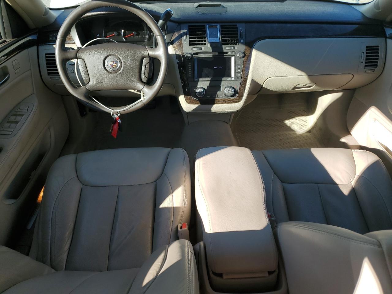 2009 CADILLAC DTS
