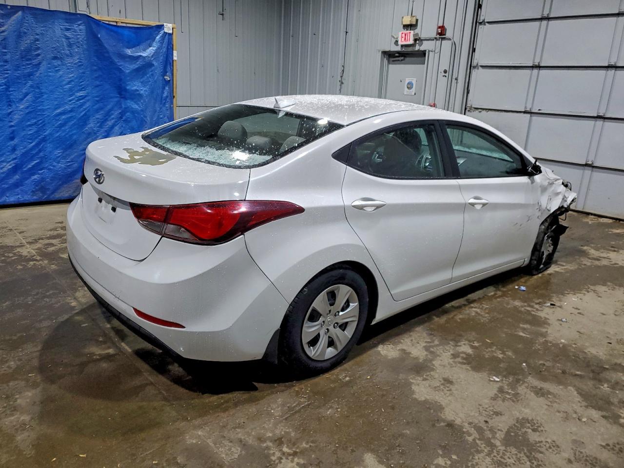 2016 HYUNDAI ELANTRA
