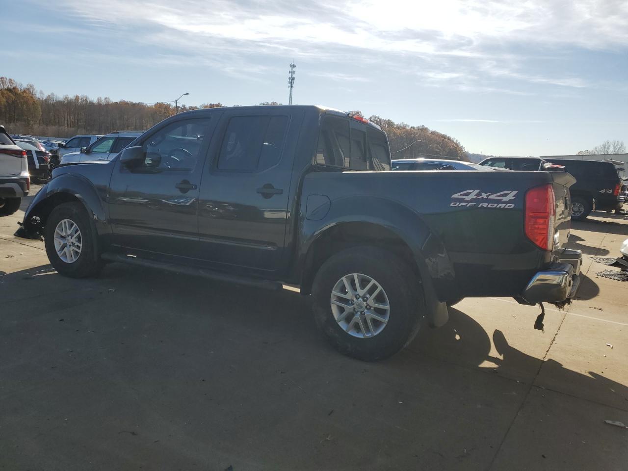 2014 NISSAN Frontier