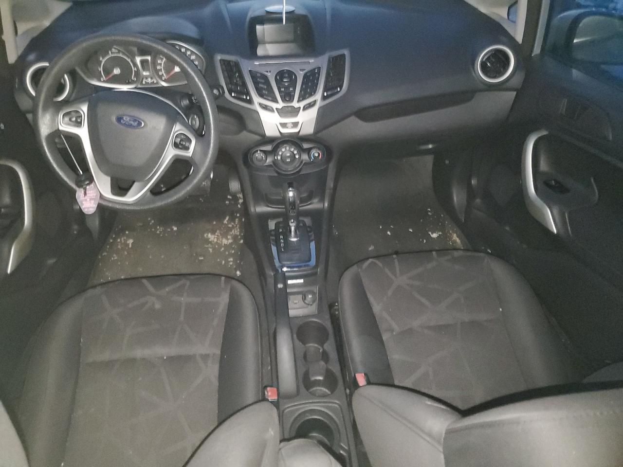 2012 FORD Fiesta