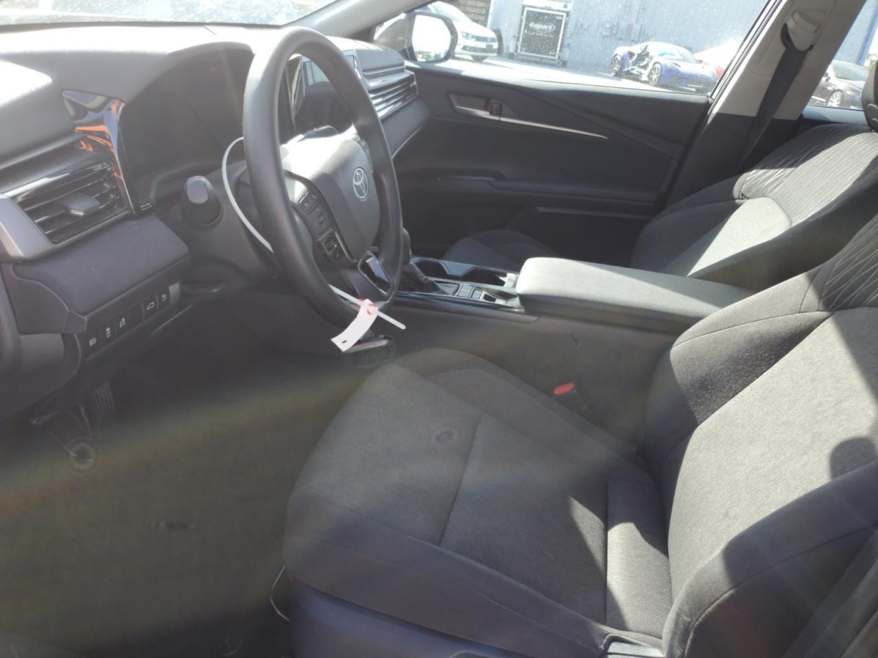 2025 TOYOTA CAMRY