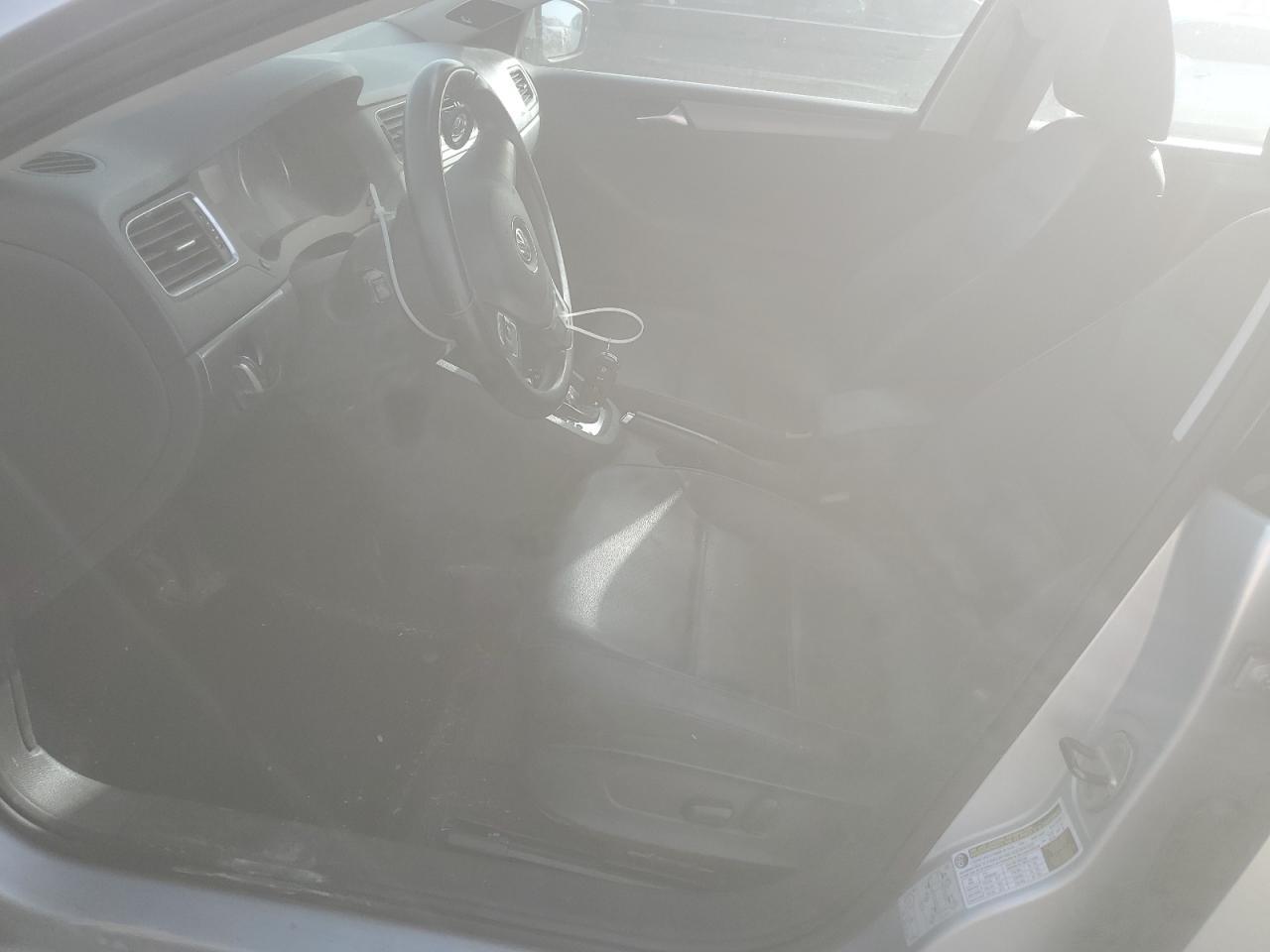 2013 VOLKSWAGEN JETTA