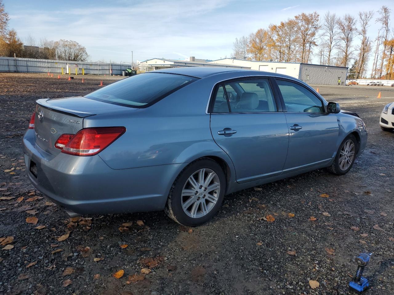 2006 TOYOTA Avalon