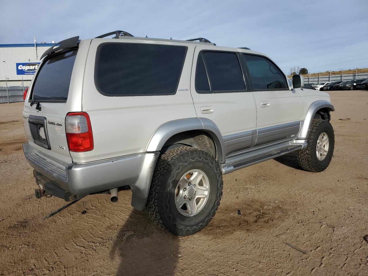 2000 TOYOTA 4Runner