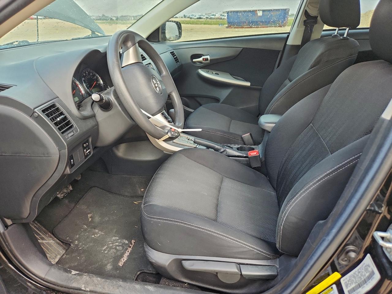 2013 TOYOTA COROLLA