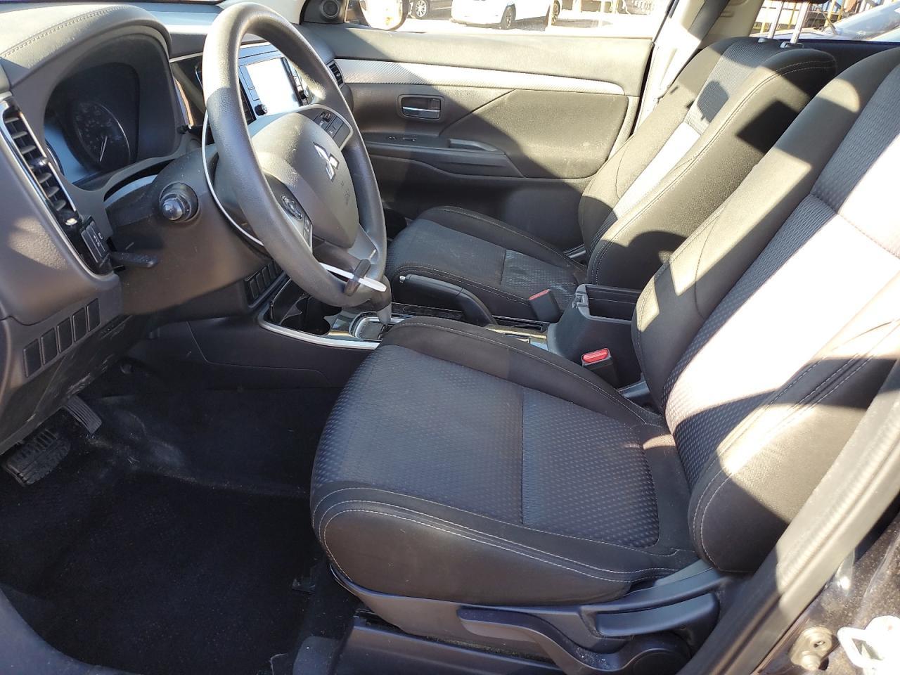 2018 MITSUBISHI outlander