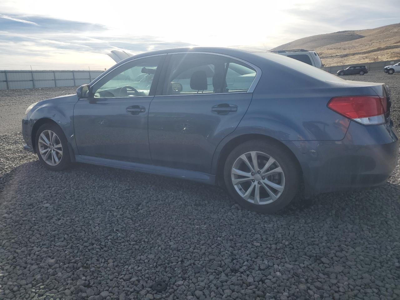 2013 SUBARU Legacy