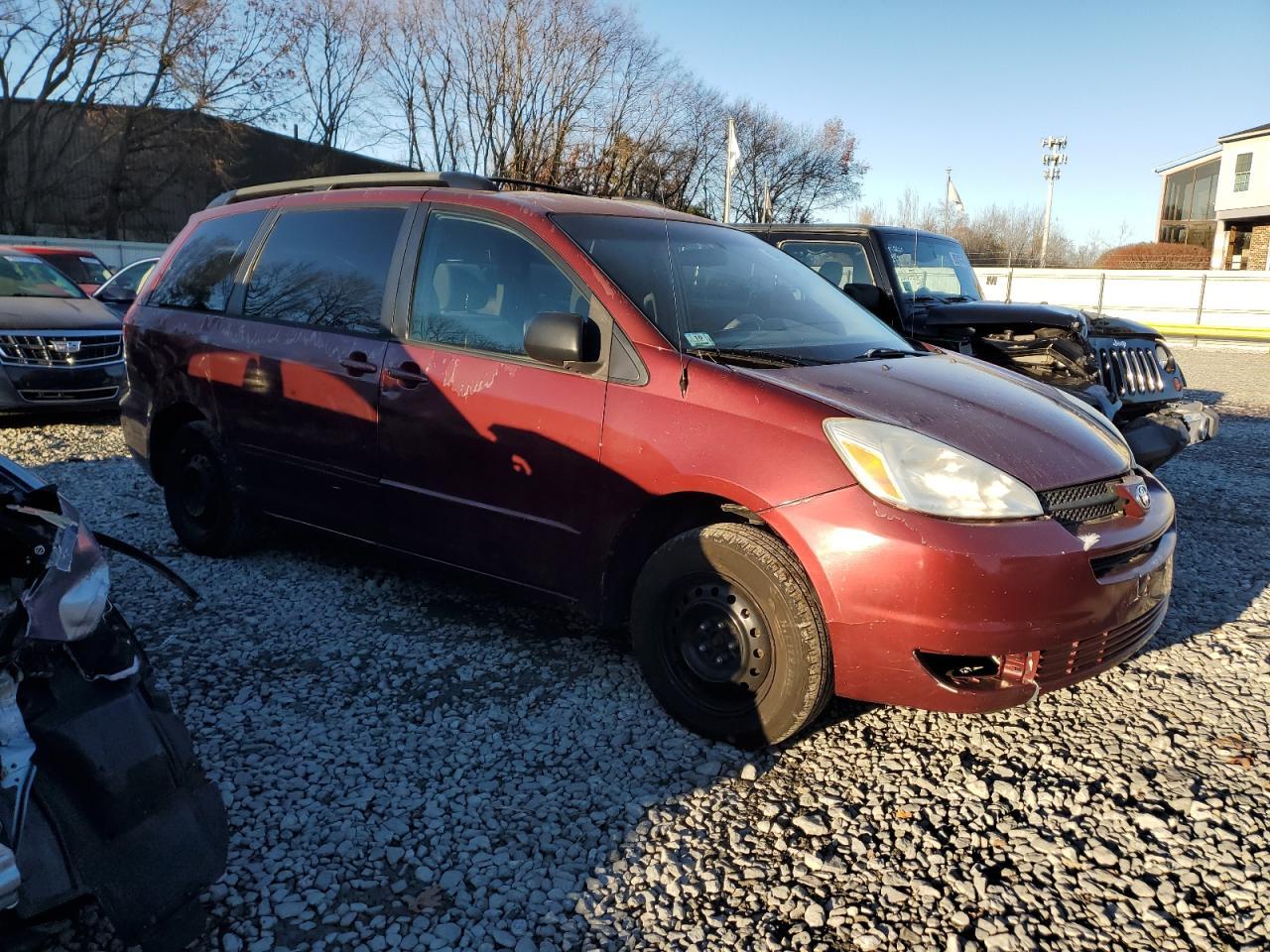 2004 TOYOTA SIENNA