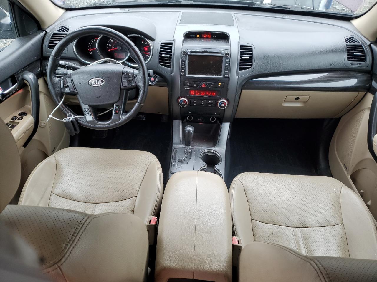 2011 KIA SORENTO