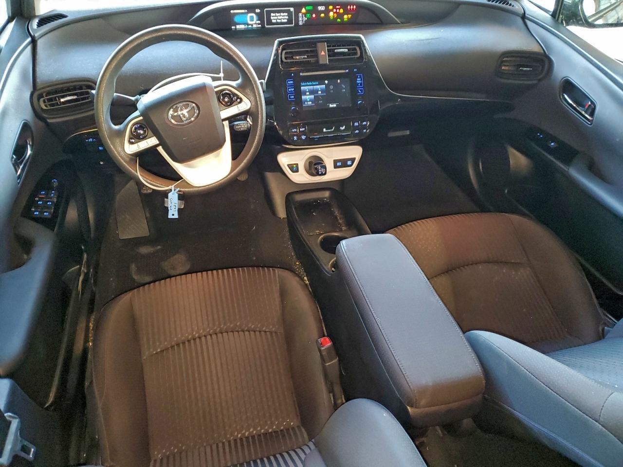 2018 TOYOTA PRIUS