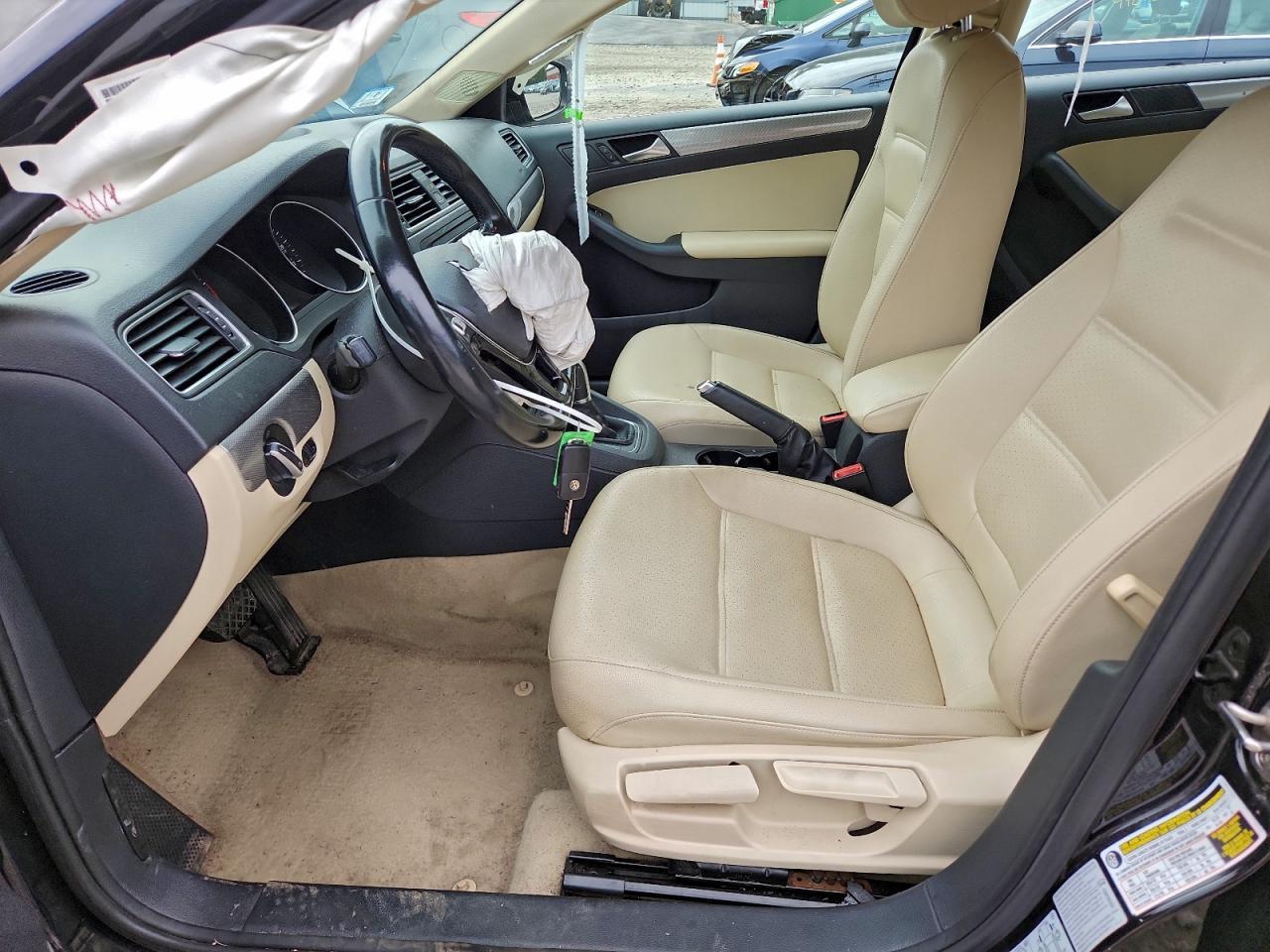 2015 VOLKSWAGEN JETTA