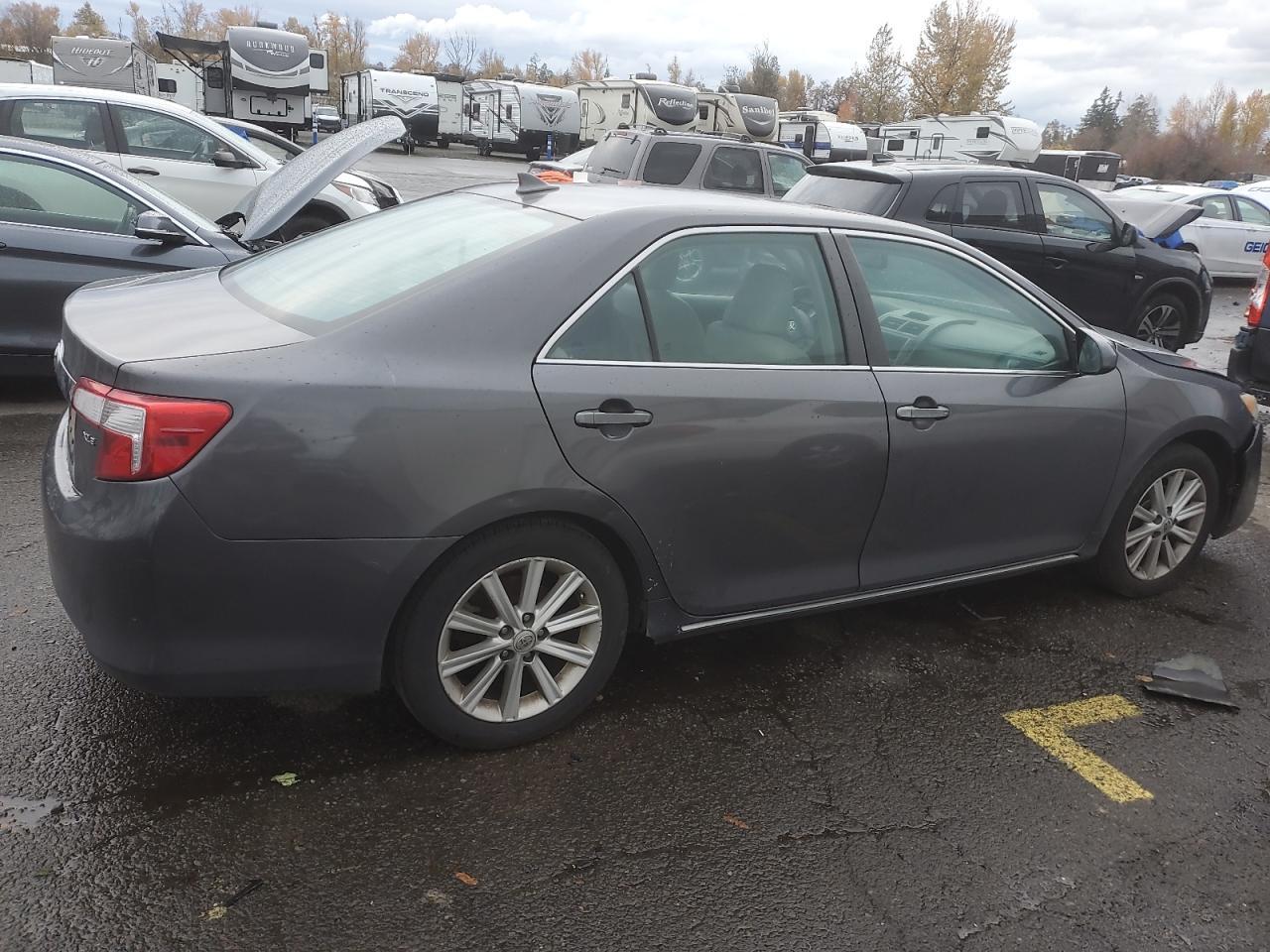 2013 TOYOTA CAMRY