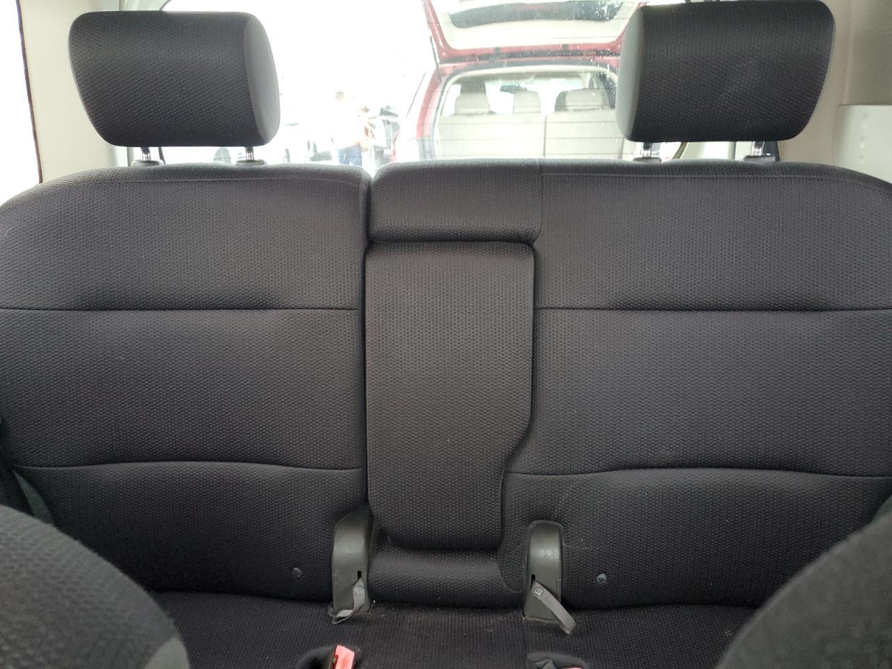 2010 NISSAN CUBE