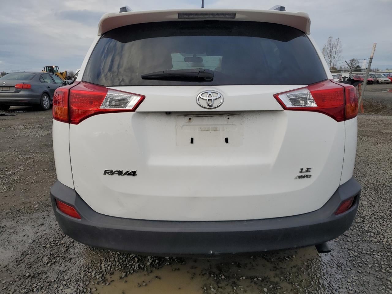 2015 TOYOTA RAV4