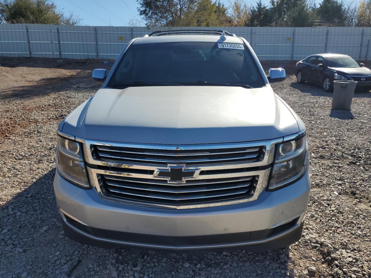 2017 CHEVROLET Suburban