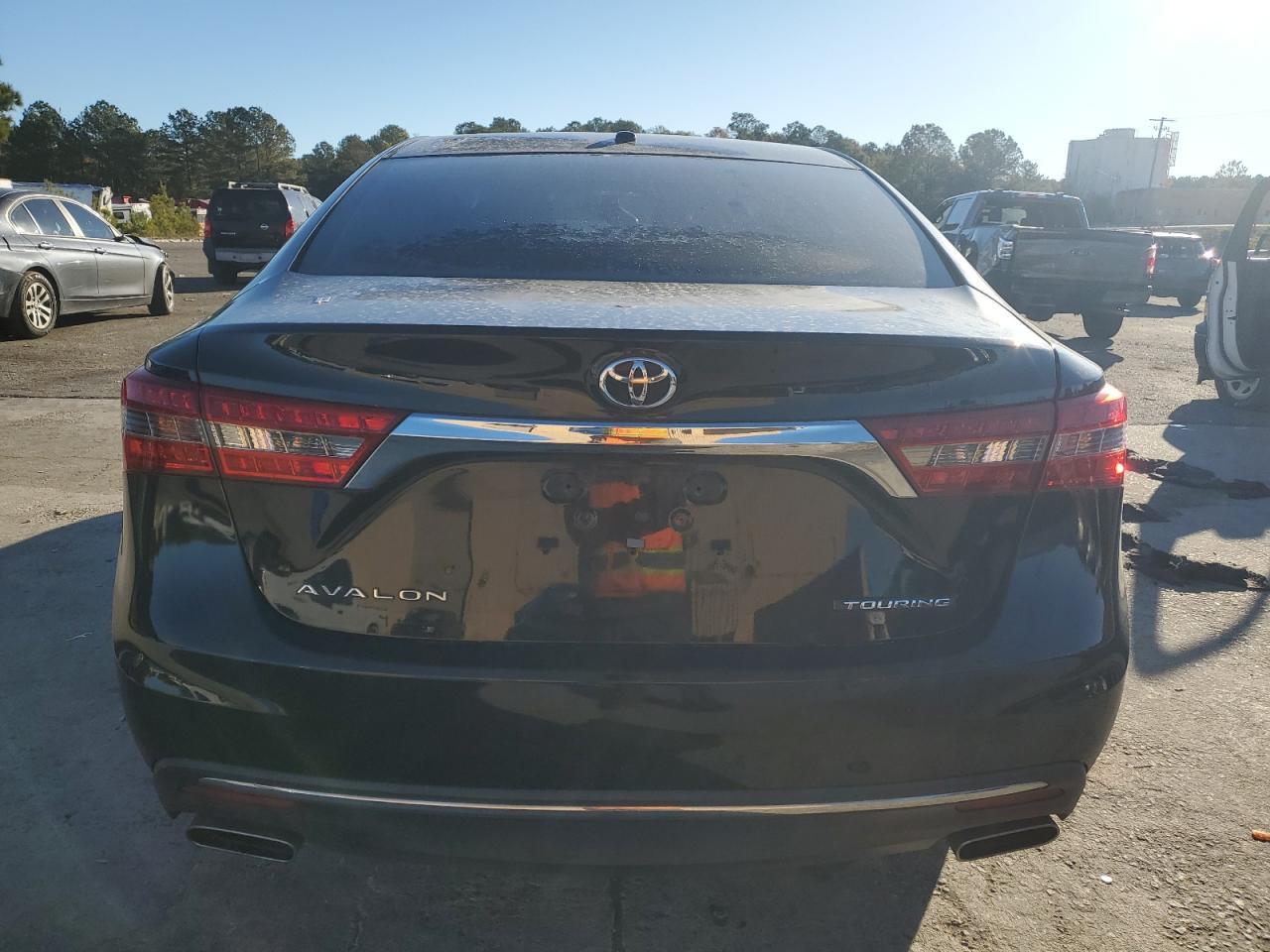 2016 TOYOTA Avalon