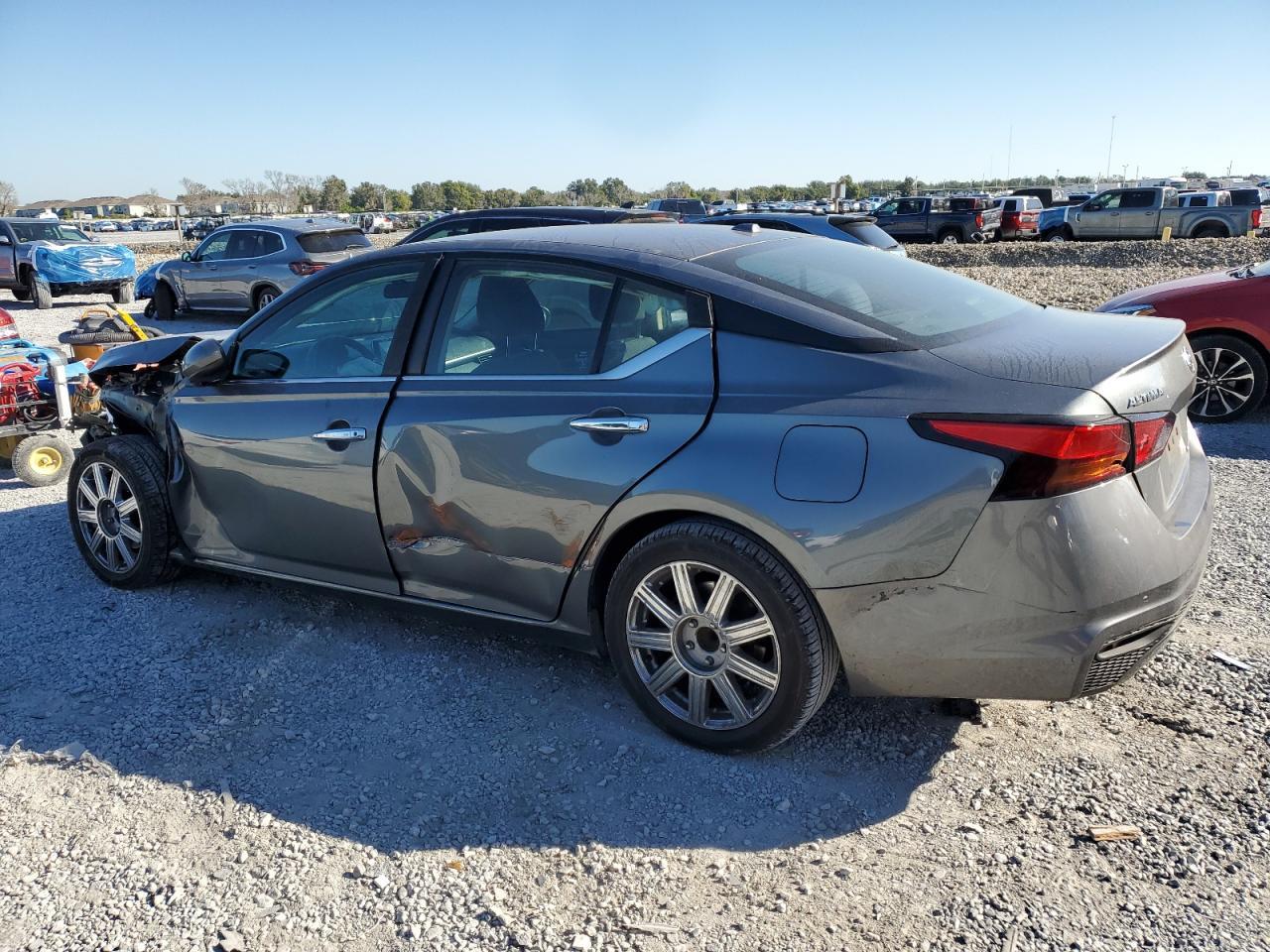 2020 NISSAN ALTIMA