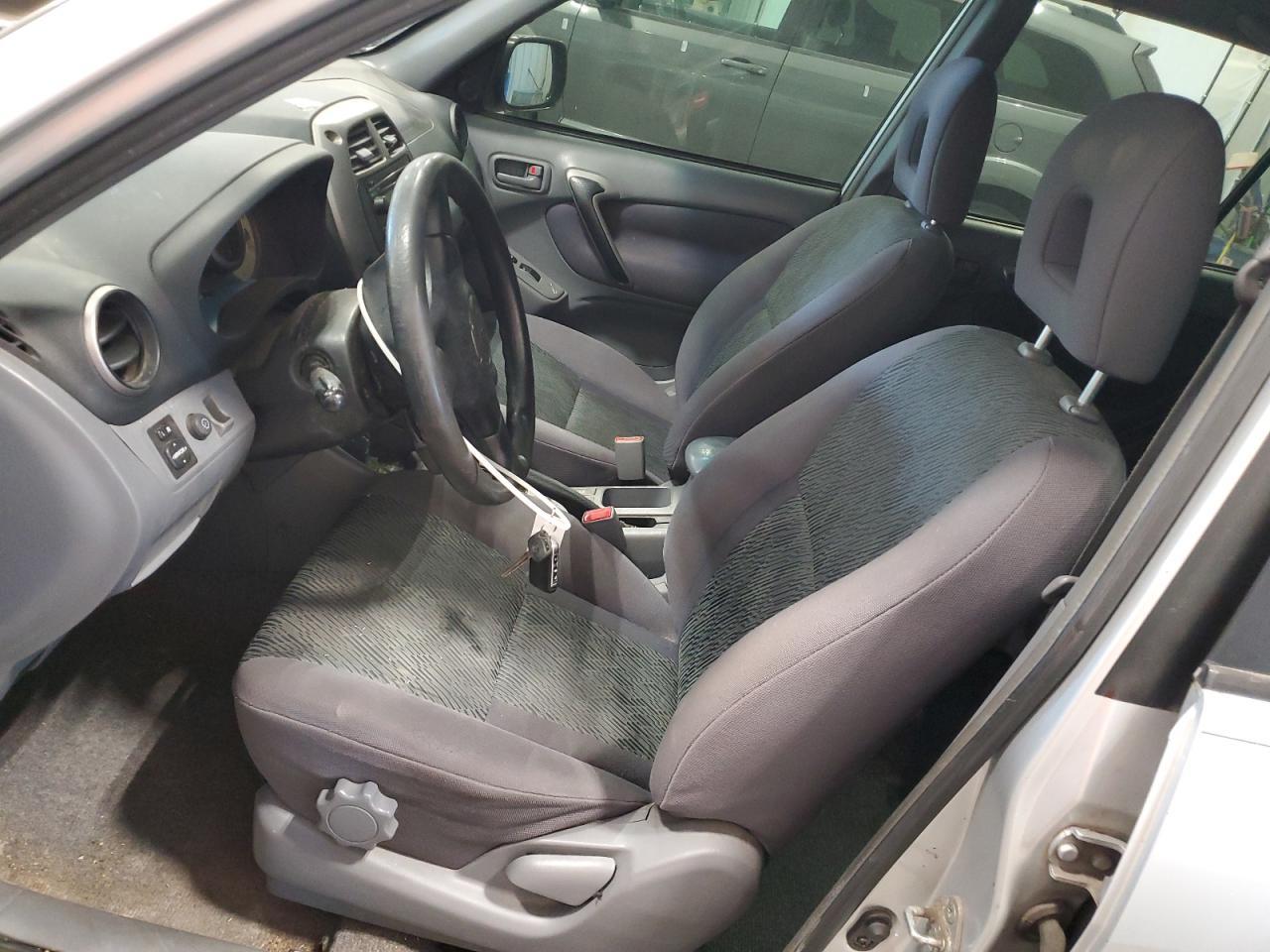 2003 TOYOTA RAV4