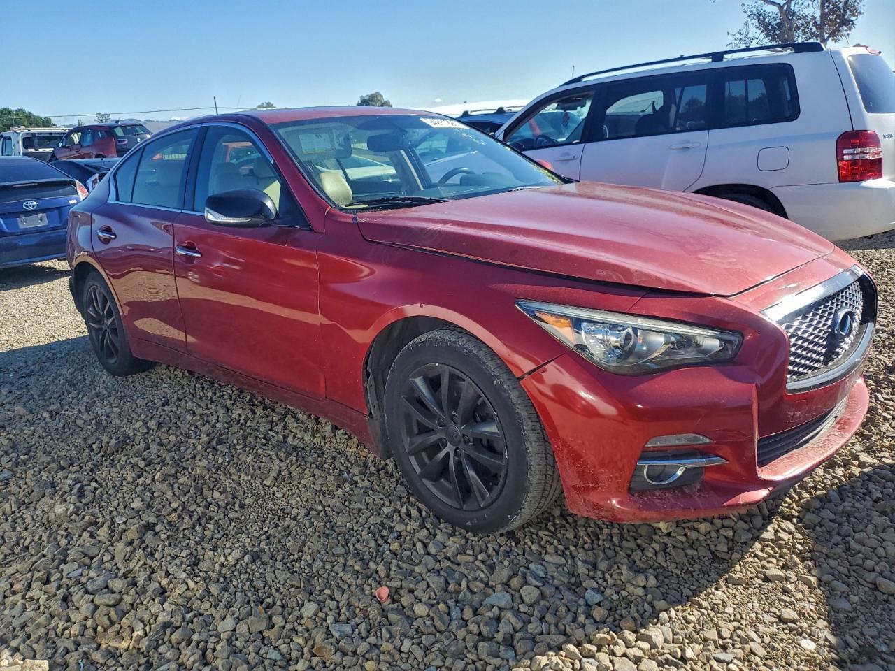 2016 INFINITI Q50