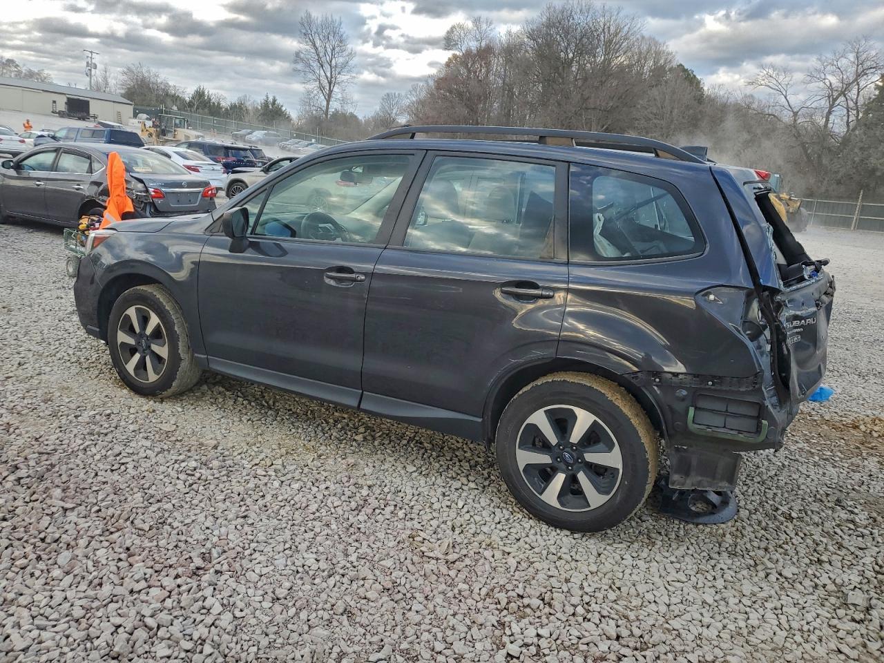 2017 SUBARU FORESTER