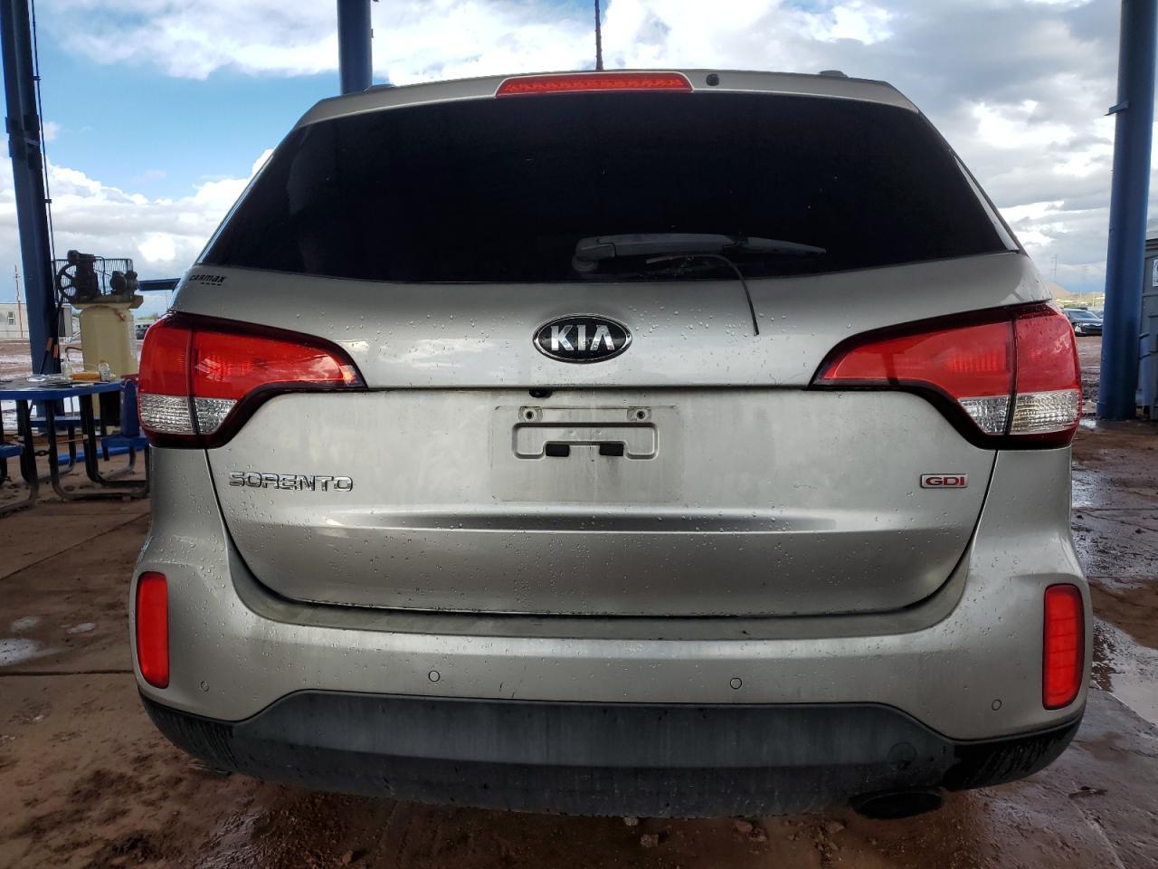 2014 KIA SORENTO