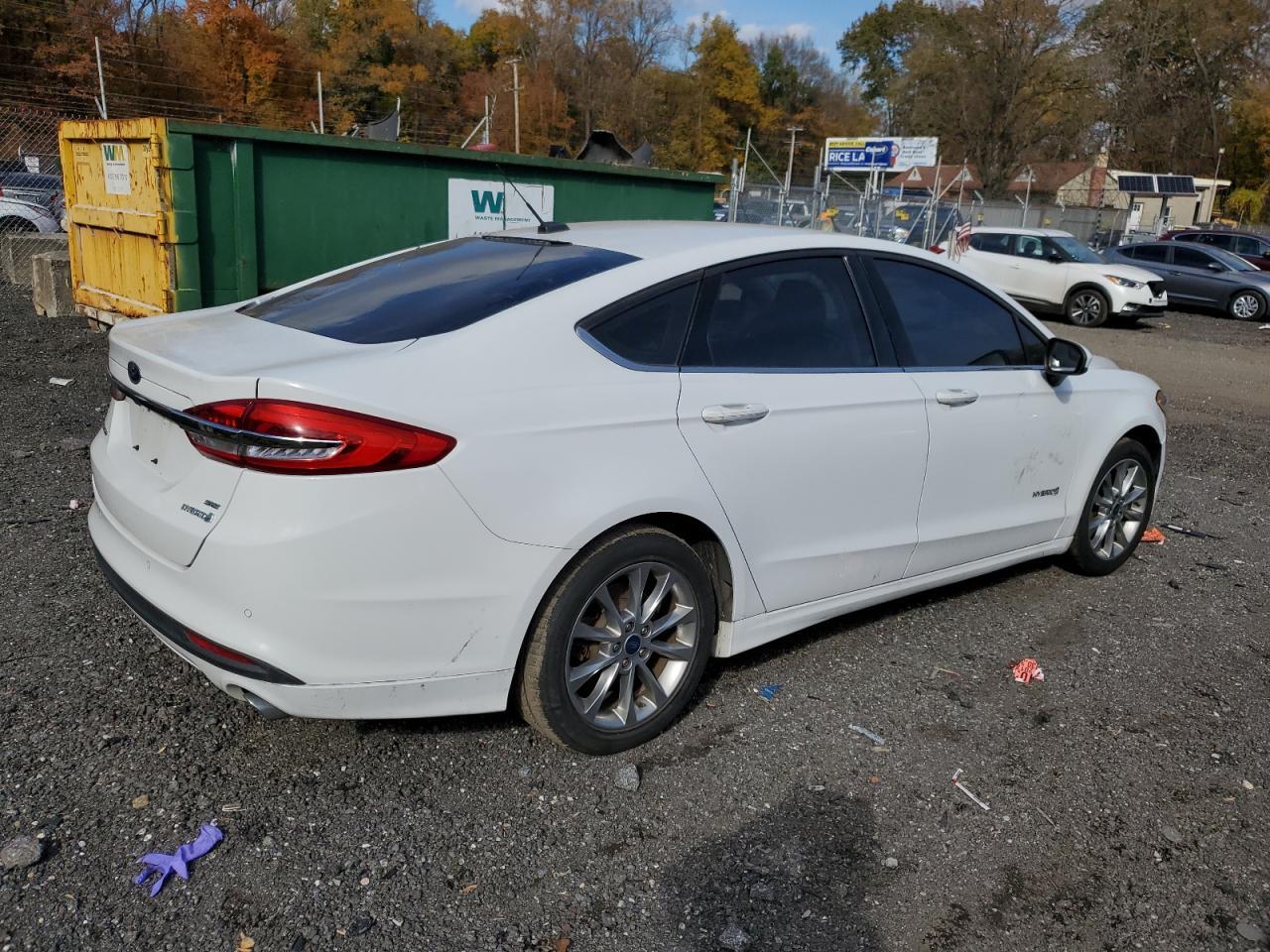 2017 FORD FUSION