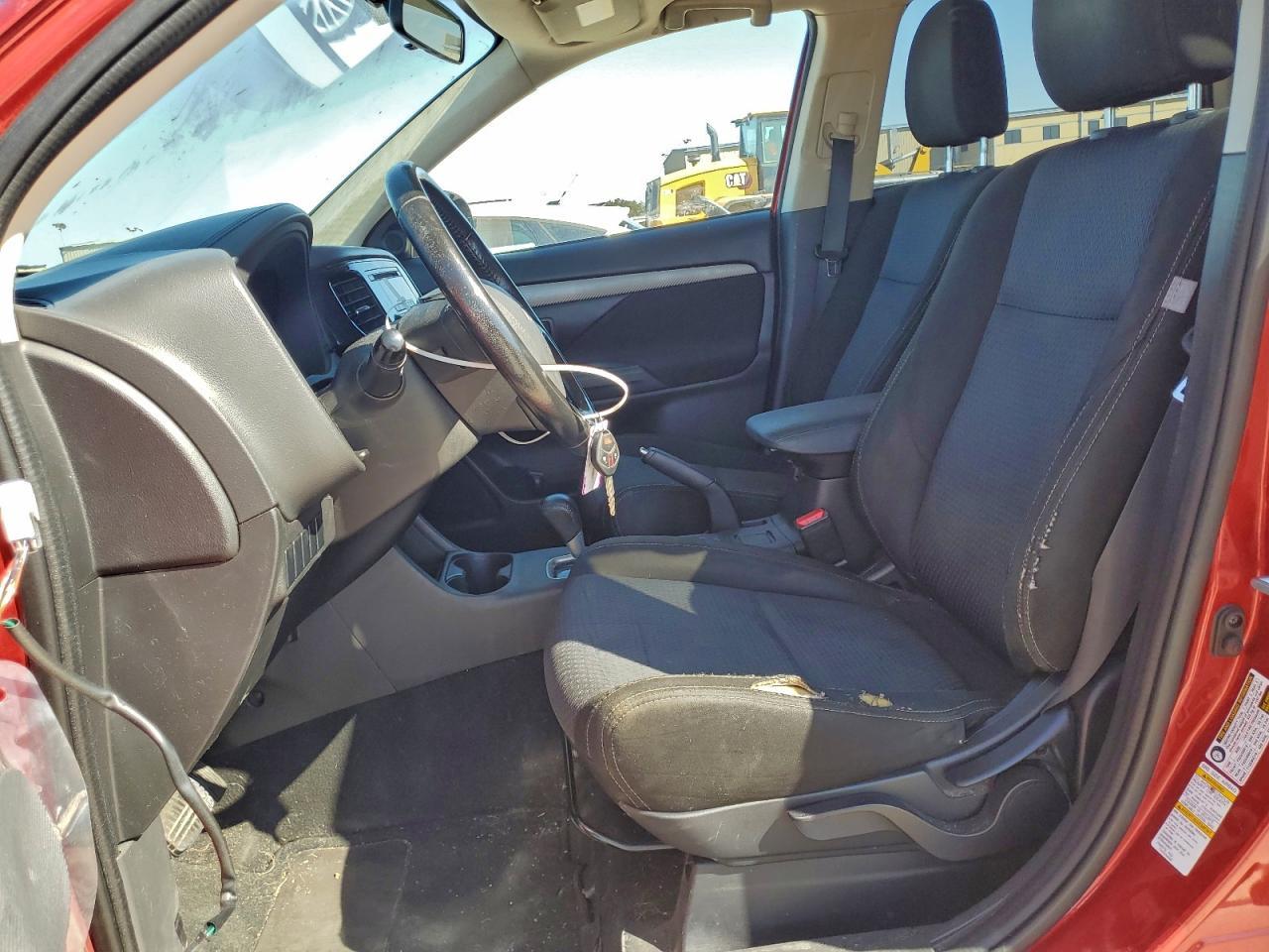 2016 MITSUBISHI outlander