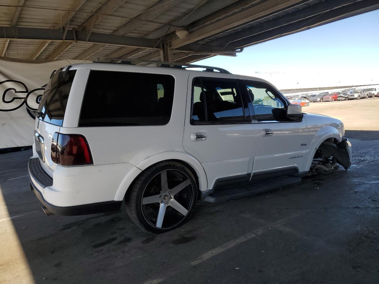 2003 LINCOLN Navigator