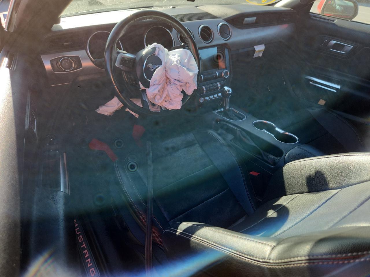 2022 FORD MUSTANG