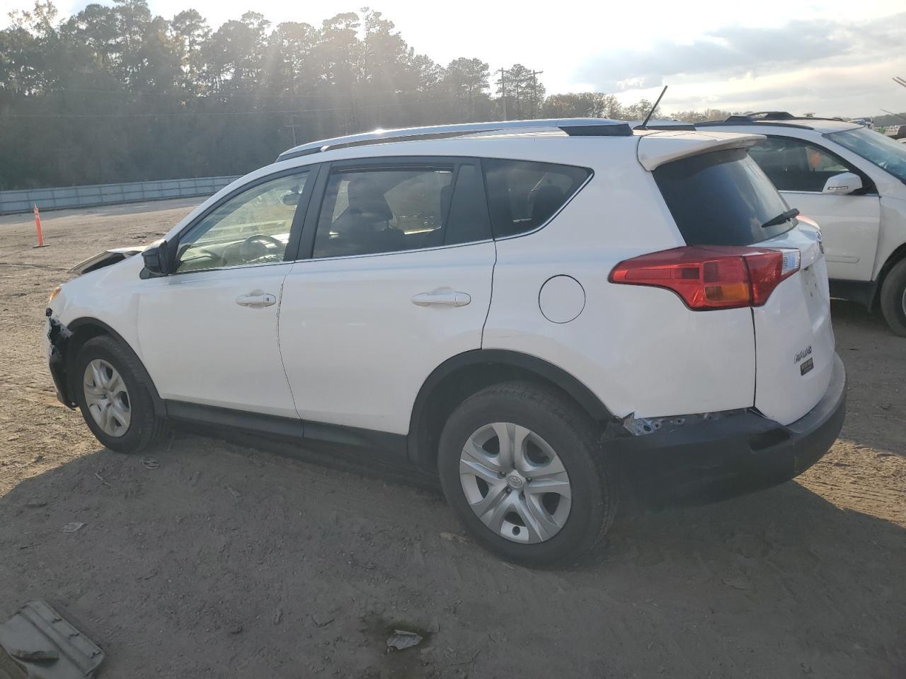 2015 TOYOTA RAV4