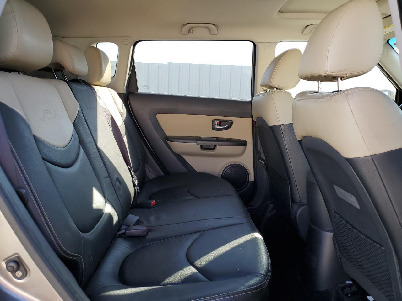 2013 KIA SOUL