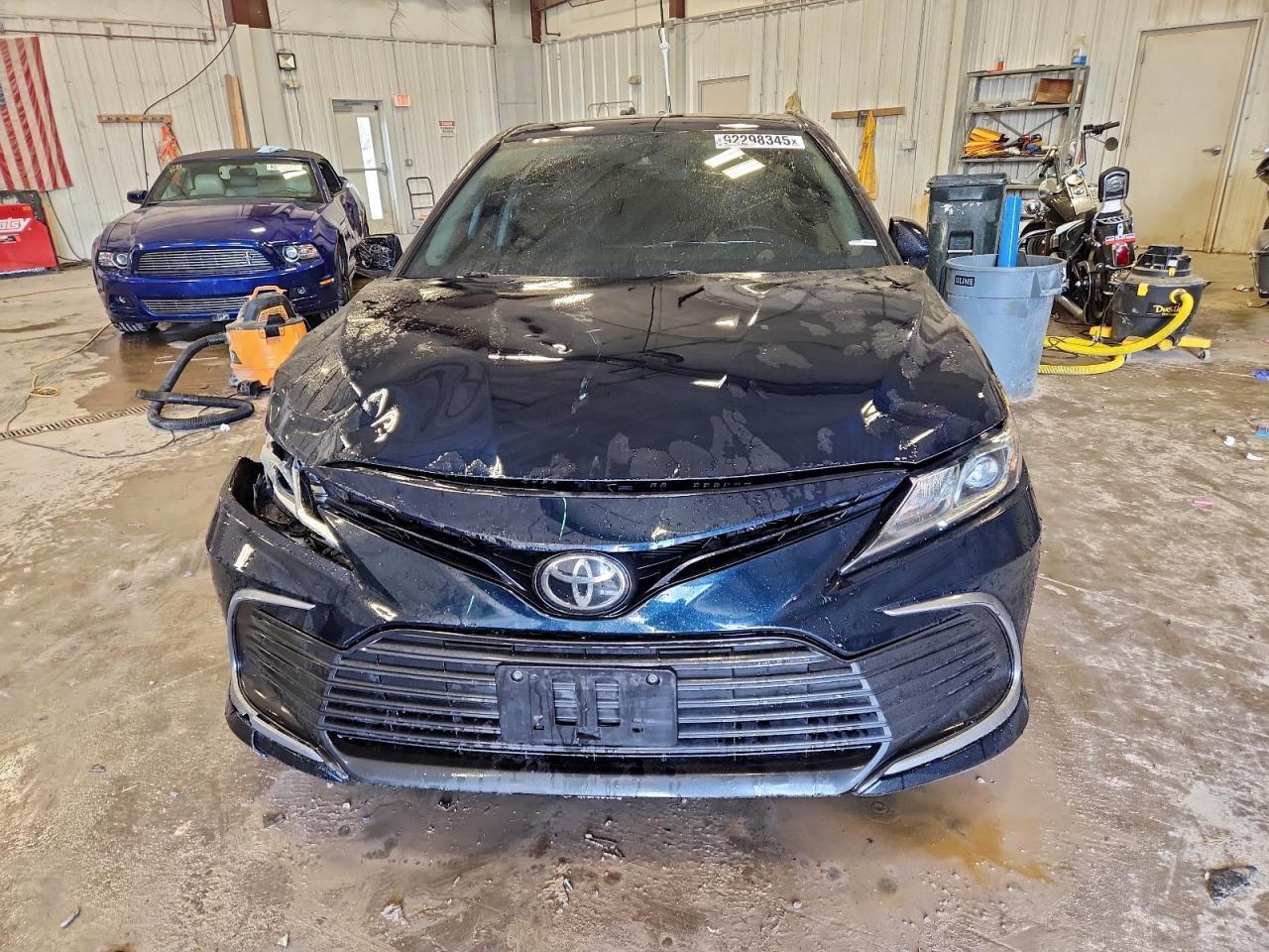 2021 TOYOTA CAMRY