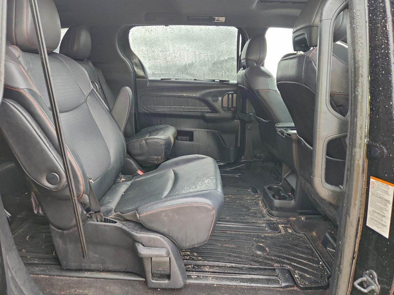 2022 TOYOTA SIENNA