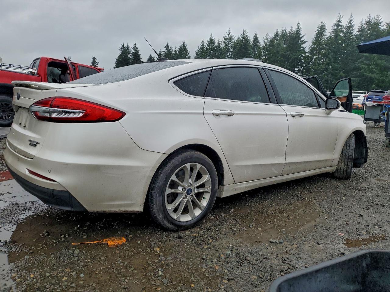 2020 FORD FUSION
