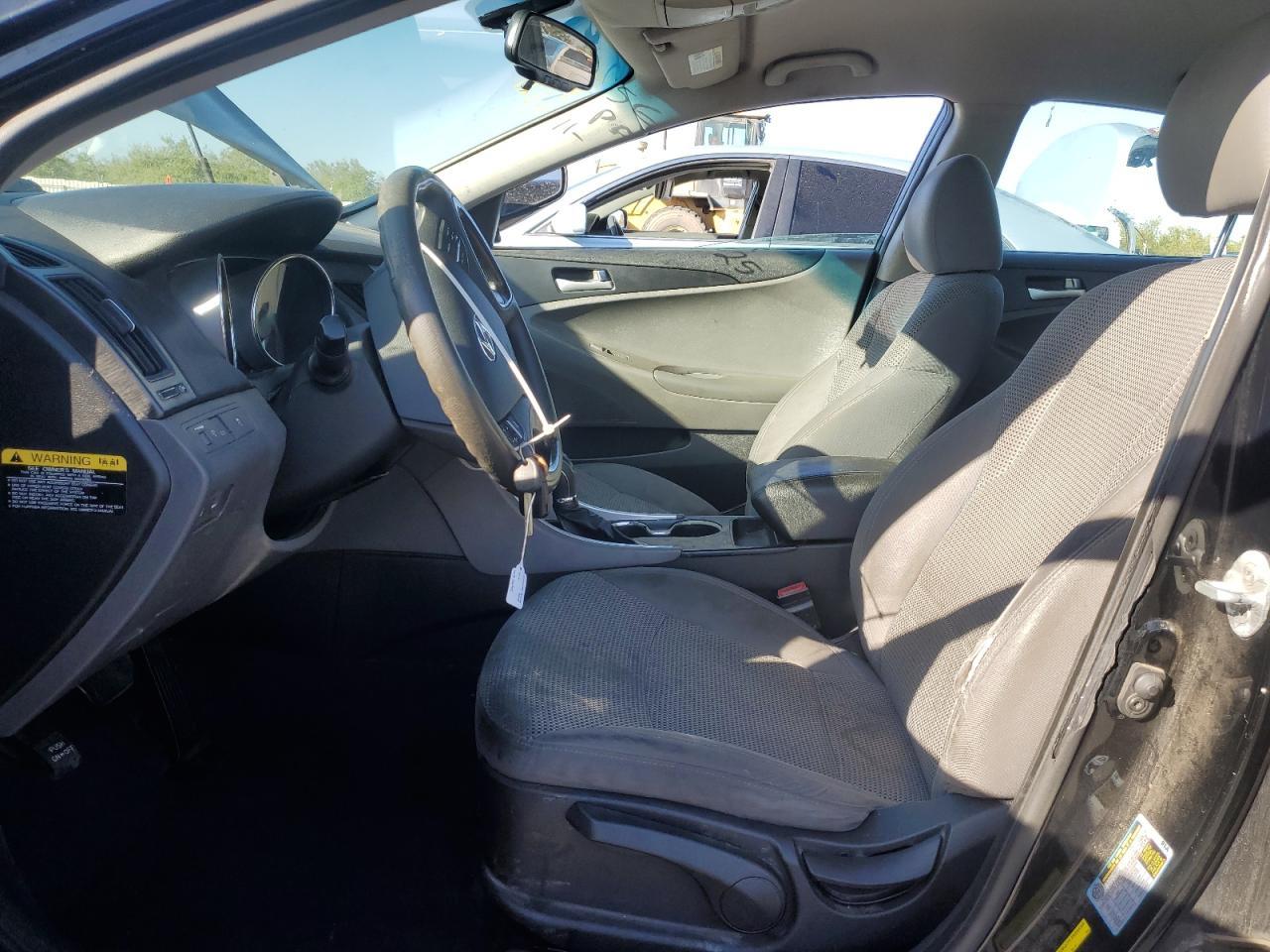 2012 HYUNDAI SONATA