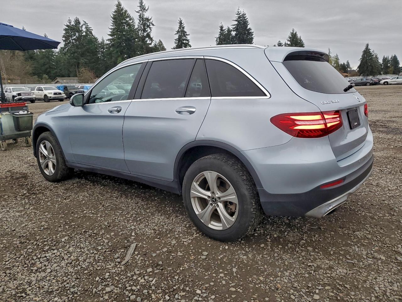2017 MERCEDES-BENZ GLC-Class