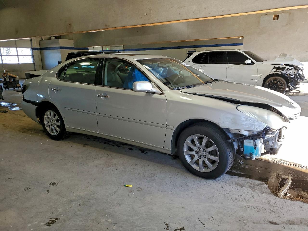 2004 LEXUS ES 330