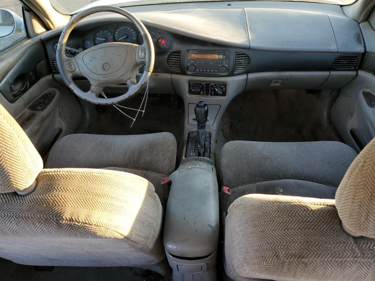 2004 BUICK Regal