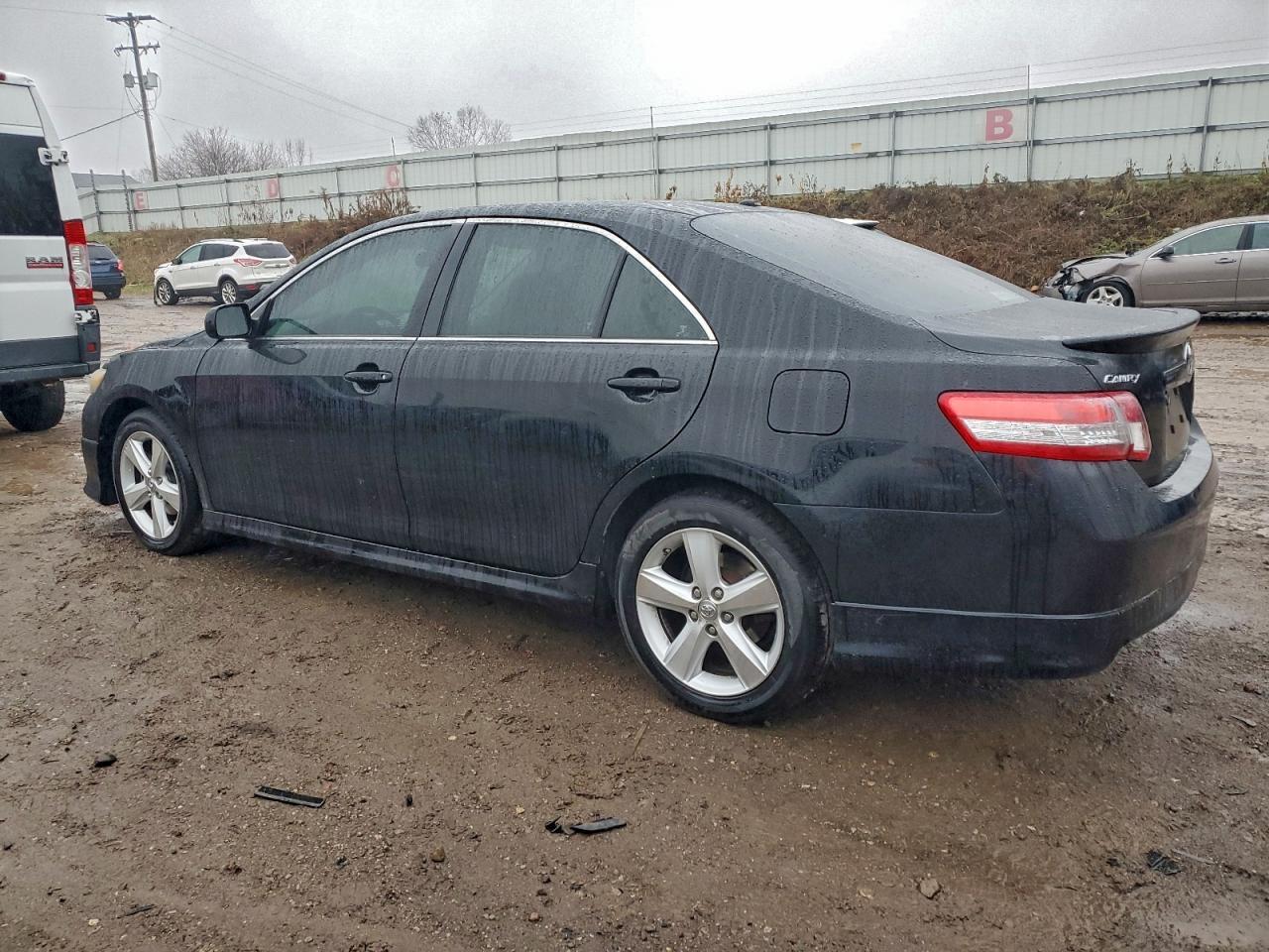 2010 TOYOTA CAMRY