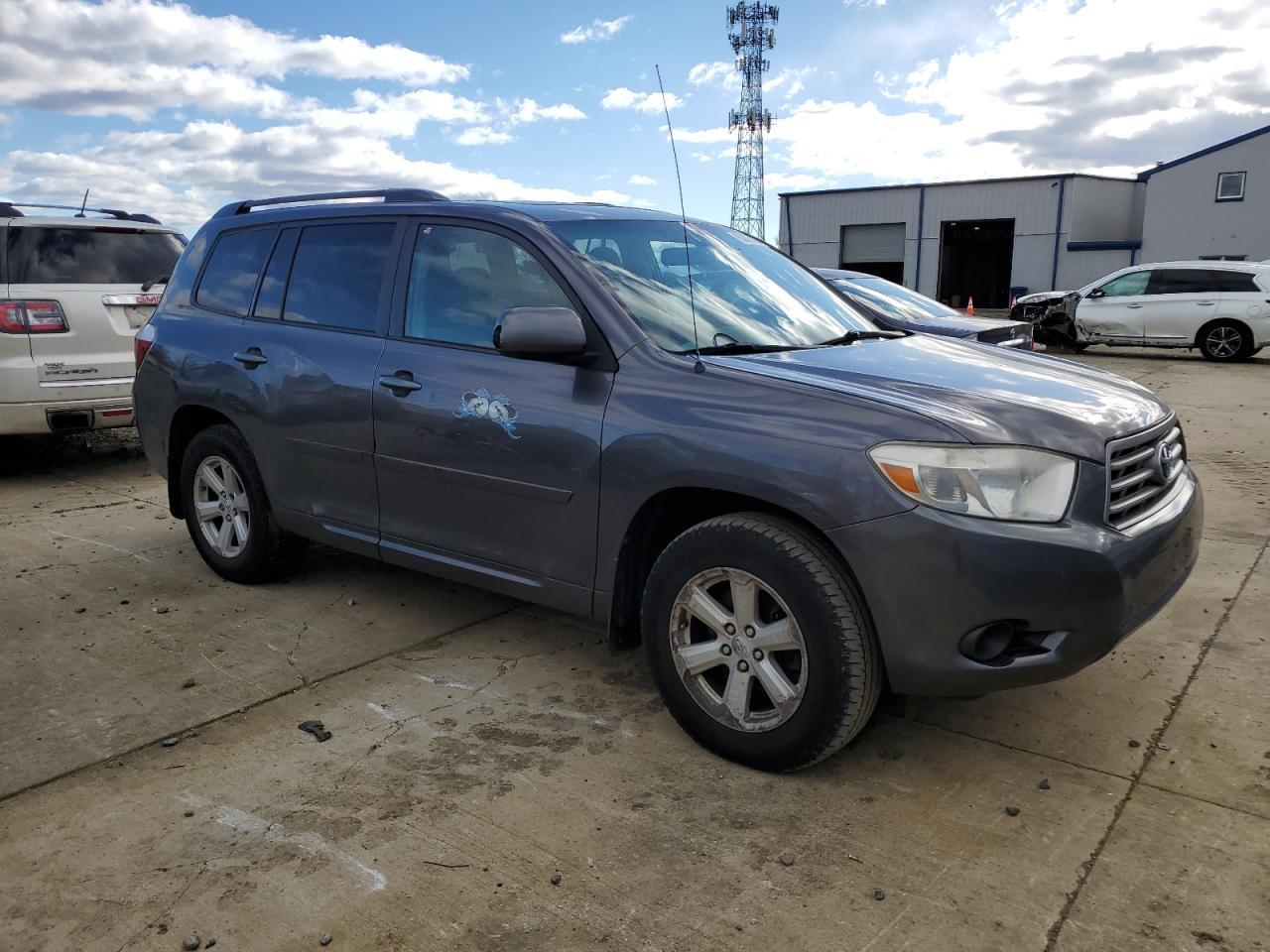 2010 TOYOTA HIGHLANDER