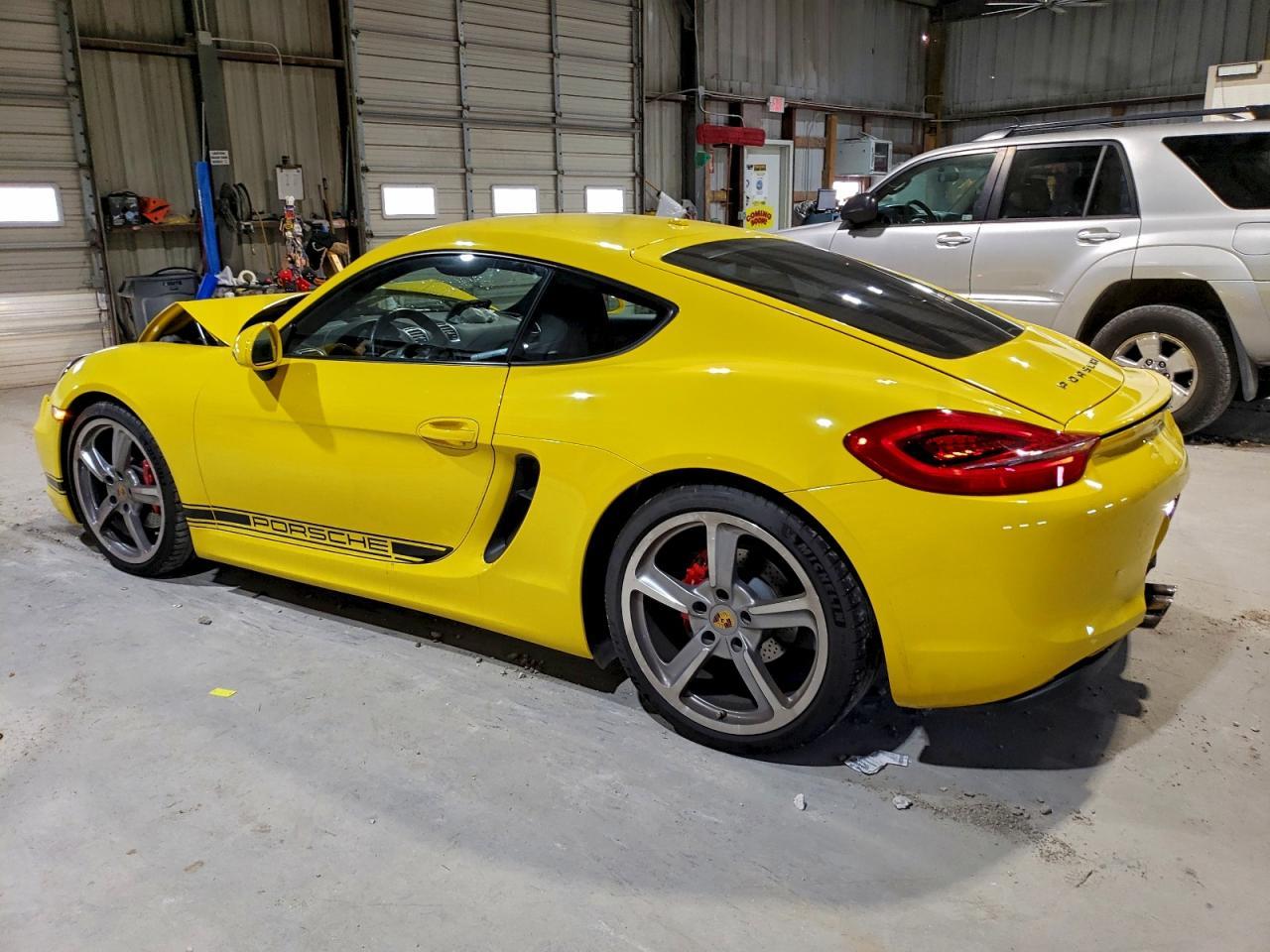 2016 PORSCHE Cayman