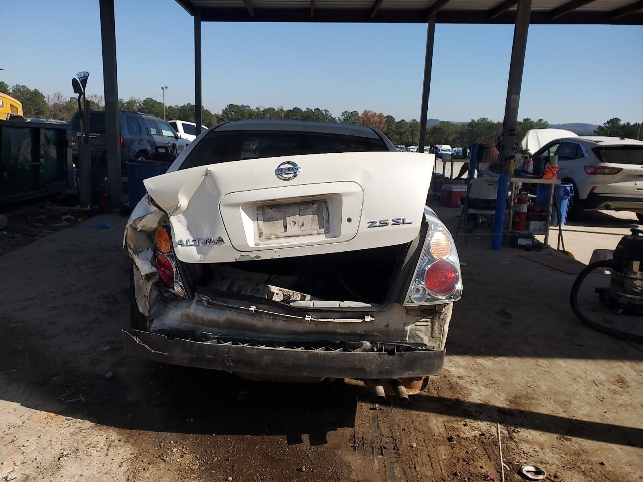 2004 NISSAN ALTIMA