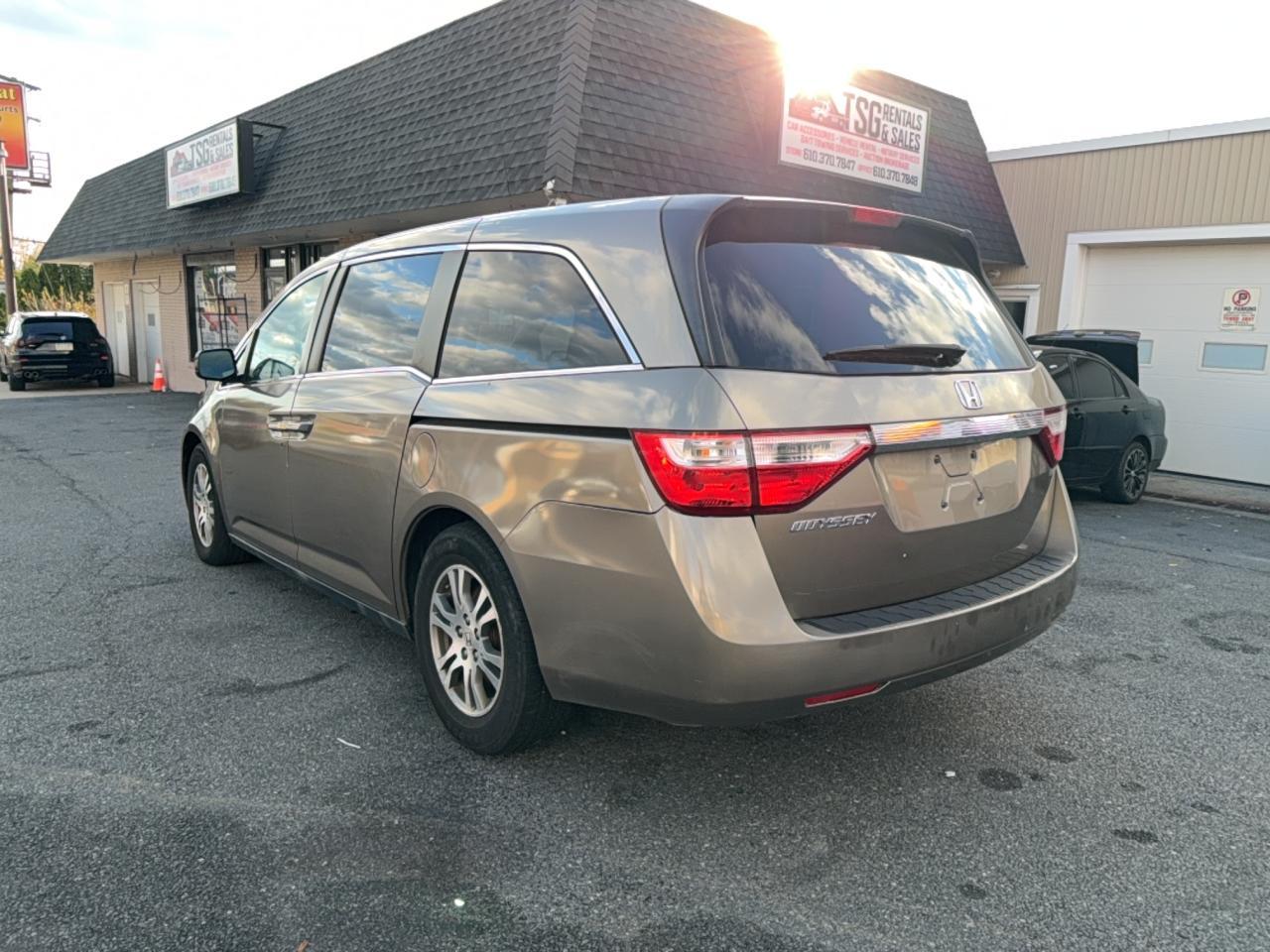 2012 HONDA ODYSSEY