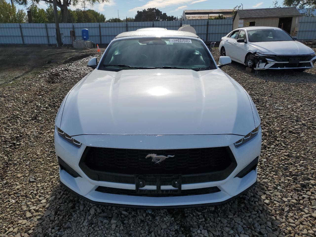 2024 FORD MUSTANG