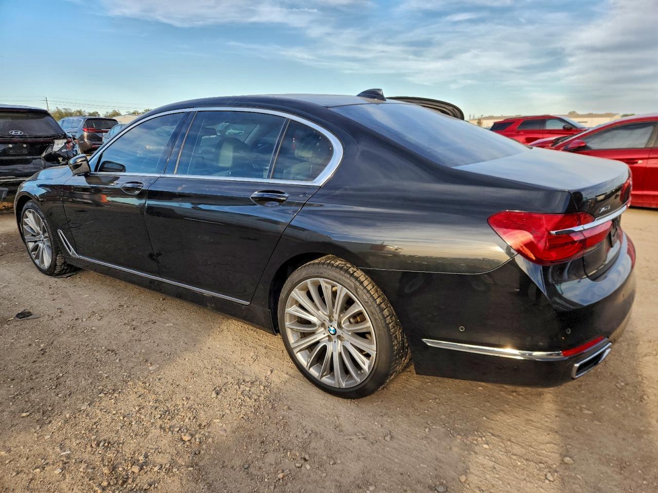 2016 BMW 7 series