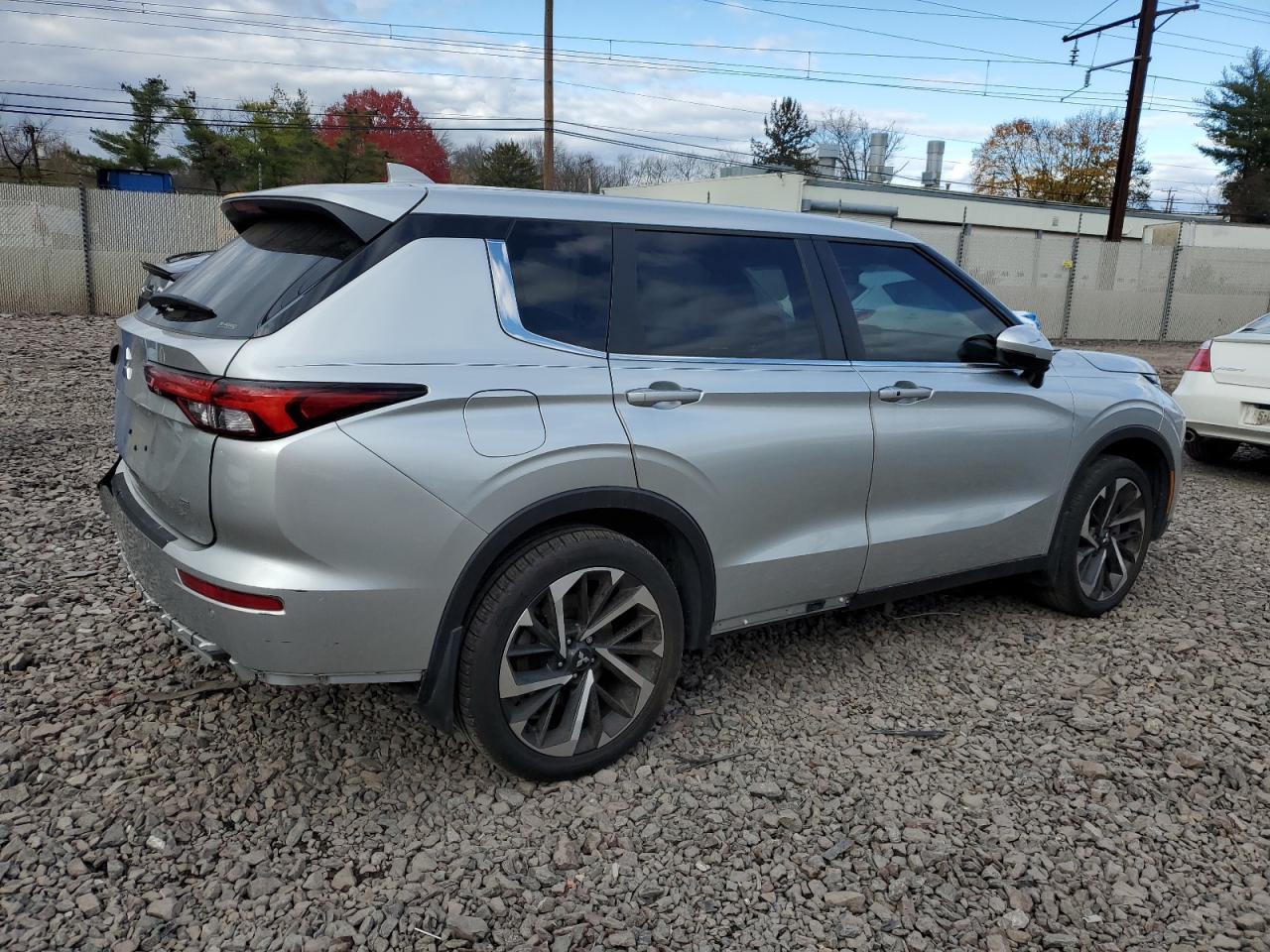 2024 MITSUBISHI outlander